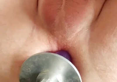 My Ass Got Pounded by a Fuck Machine While Stroking-messy Finish!