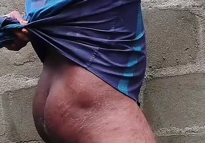 Dogging That Big African Chubby Bitch While Standing