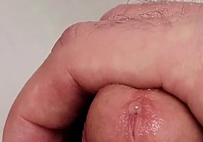 Epic Cum and Piss Fountains From My Pee Hole.