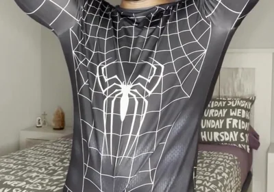 Big Load with No Hands! Spiderman Outfit