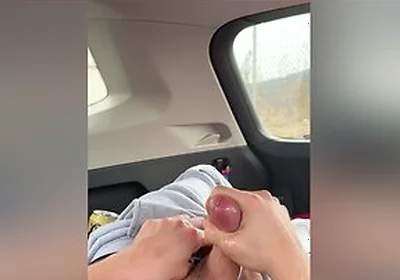Truckstop Blowjob? Fuck Yeah!