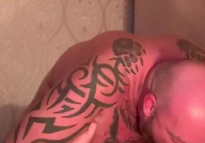 One Big Ass, Two Huge Cocks, Two Massive Loads And A Sex Machine With Danny Wyatt Uk