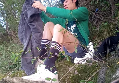 Behind the Scenes Jon Arteen After Masturbating Ejaculating Thick Cum Play Cleaning Tidying up Creating Artistic Sperm on Moss