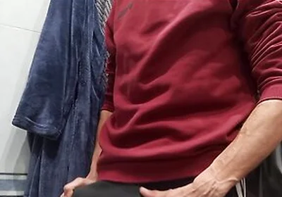Getting Dressed After Coming Out Of The Shower, I Went To The Street With A Hard Cock And No Underwe