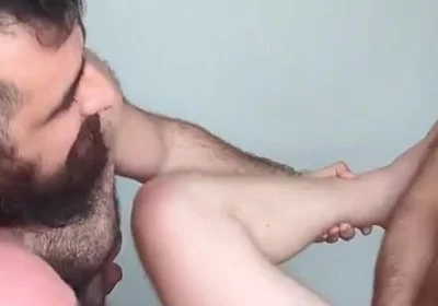 Hairy Man Threeway
