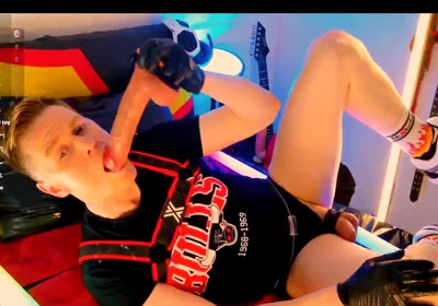 Dildo Deep