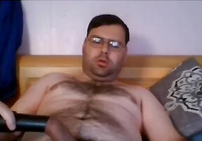 Nerdybibear - Vacuum Sucking