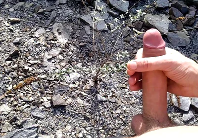 A Good Cumshot on the Mount of Big Fat Dick, the Guy Wants to Suck It!