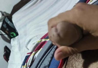 Skinny Mature Masturbates at Home While His Neighbors Are at the Bar
