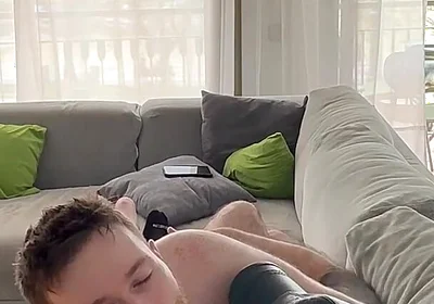 The Worker Can No Longer Hold Out