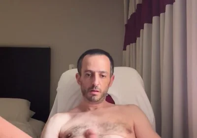 Guy Hardon Puts Large Dildo up Ass Self Lubricate