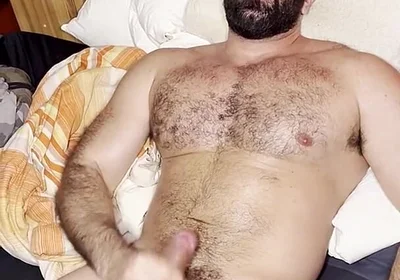 Jerkoff Massive man