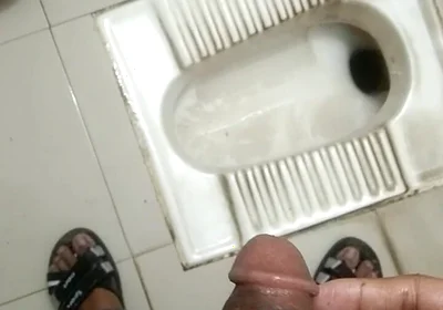 I Really Wanted to Have Sex, so I Went to the Bathroom