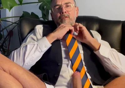 Suited Stepdaddy Solo Wank & Cum Eating
