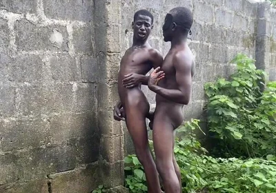 Brown with a Farmer in the Bush Fucking
