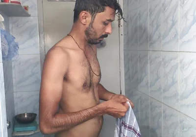 Get Bath Nude with Face