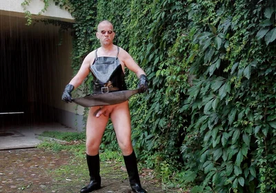 The Horny Rubber Gardener 12 Thunderstroke Cum Shots