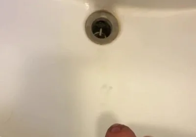 Stayed in a Houseshare for a Night and I Unloaded in the Sink