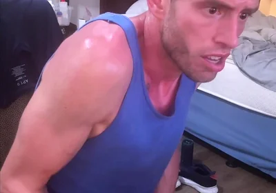 Edging for Hours in Chair, Feel It for 20 Mins That Im There and Finally Do Cum