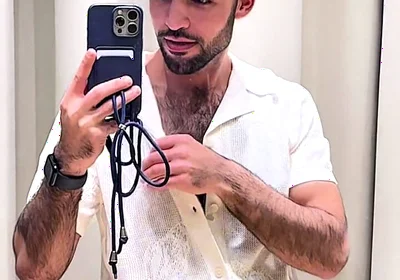 I Went in to Try on Clothes, and in the End, Right There I Gave Myself Pleasure