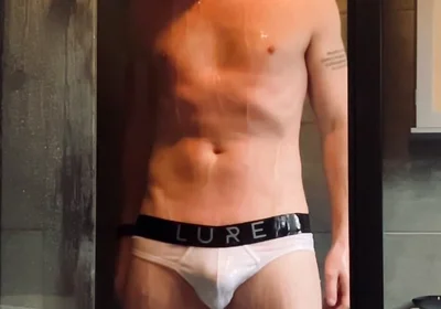 Who Likes Hot Guys in the Shower?