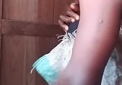 Girlfriend Is Not at Home I Cum Perfectly Without Him