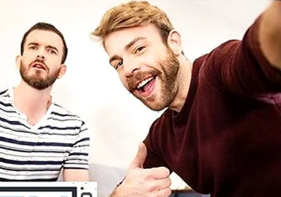 Gabriel Phoenix Turns His Morning Routine Into A Steamy Hookup With Franky Fox