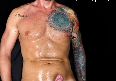 Milking and Edging Sexy Tatted Man