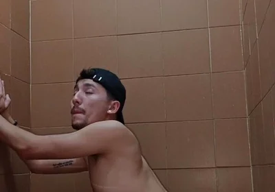 Sitting on the Dildo Until Orgasm Without Using Hands
