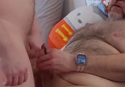Ginger Bear Fucked by Stepdaddy Bear