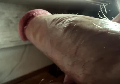 Good Close-up Shot of the Cumshot.