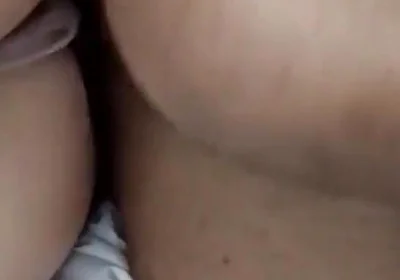 834 Big-bottomed Stepdaughter: Please Don't Put It in, I'll Get Pregnant