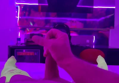 Jerking and Shooting a Nice Load
