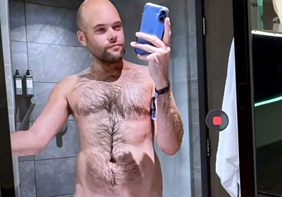 Horny Hotel Jerking