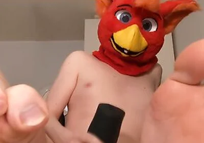Bird Fursuiter Showing Off Cute Feet While Fucking And Cumming Inside Bad Dragon Twitch Penetrable