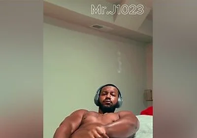 Watch Me Oil Up My Bbc And Tease Myself To The Brink Of Insanity