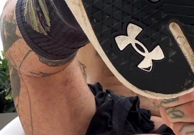 The Giant Macabreink Publicly Humiliates the Tiny Human