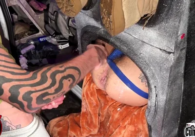 The Fist Van Cum Dump Van Anal Group Sex Fisting