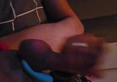 Plaing with Toys, Anal