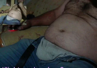 Horny Bear Is on Live