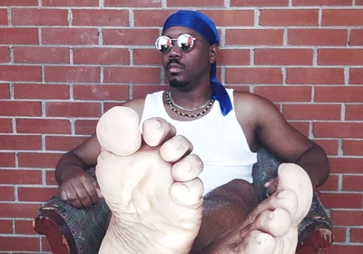 Moving Smooth Male Soles (2026)