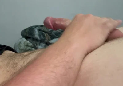 Stepdaddy Casper Beats His Cock Till It Blows