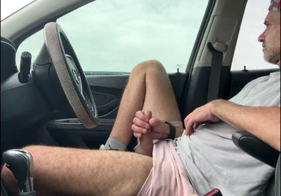 Dude Jerks off in Car While Waiting for Bud to Finish Work at Factory