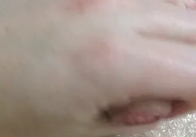 Double Cumshot in Bathtub