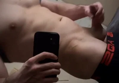 Playing with Myself in the Mirror
