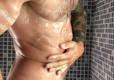 Wet Solo: Muscular Hairy Body in the Shower