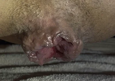 Low Hanging Ass Lips