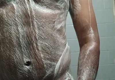 Bathing and Ass Show