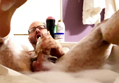 Rub a Dub Dub a Handsome Hairy Horny Stepdaddy in the Tub