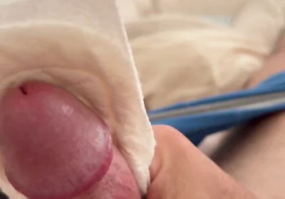 Getting Hard and to Cum with Stayfree Pads